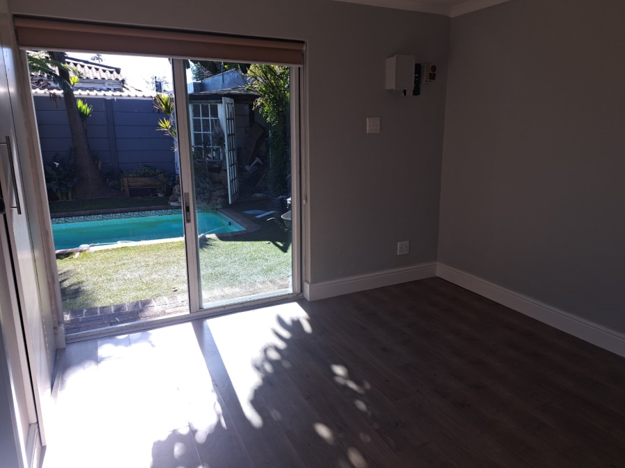 4 Bedroom Property for Sale in Lansdowne Western Cape